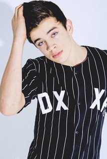 Hayes Grier