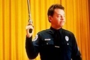   7:    / Police Academy: Mission to Moscow (1994)