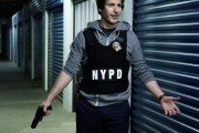  9-9 -  / Brooklyn Nine-Nine (2013-...)