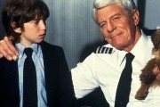  2:  / Airplane II: The Sequel (1982)