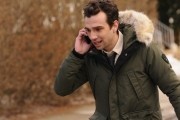    -  / Man Seeking Woman (2015-...)