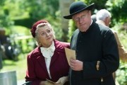   -  / Father Brown (2013-...)