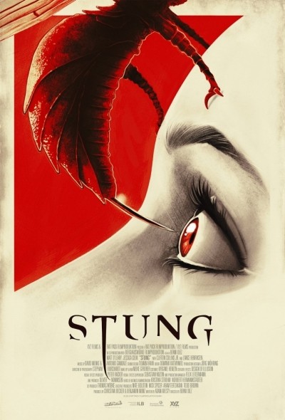  / Stung (2015)