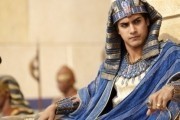  -  / Tut (2015)