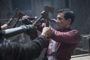    -  / Into the Badlands (2015-...)